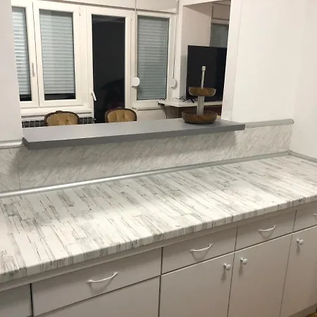 Apartment Champion